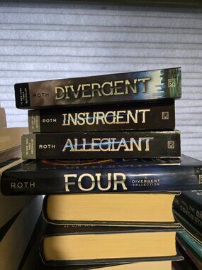 Veronica Roth Divergent Series Book Bundle | 4 Books | Multicolor